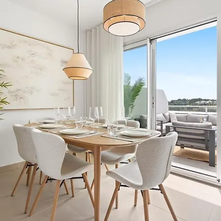 Apartment Amazing 3 Bedroom Penthouse Great Views Rdr482