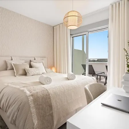 Amazing 3 Bedroom Penthouse Great Views Rdr482 Apartment Estepona