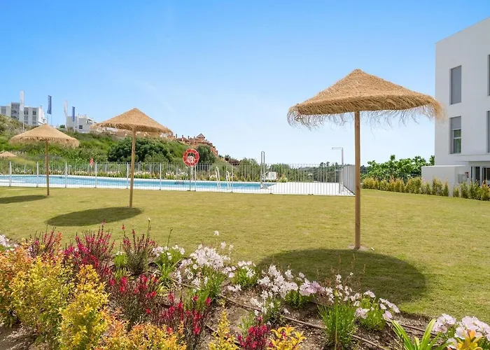 Amazing 3 Bedroom Penthouse Great Views Rdr482 Estepona