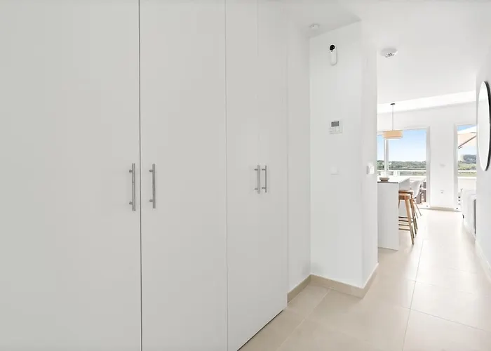 Apartment Amazing 3 Bedroom Penthouse Great Views Rdr482 Estepona