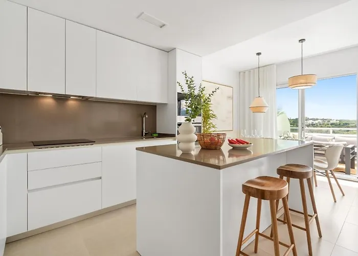 Apartment Amazing 3 Bedroom Penthouse Great Views Rdr482 *