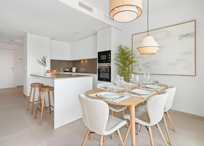 Apartment Amazing 3 Bedroom Penthouse Great Views Rdr482 Estepona