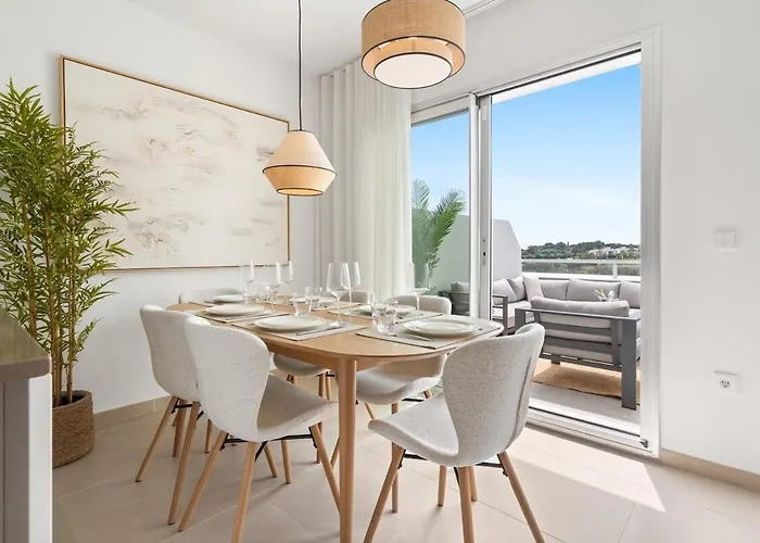 Apartment Amazing 3 Bedroom Penthouse Great Views Rdr482