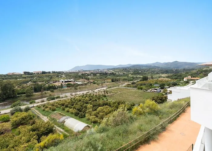 Amazing 3 Bedroom Penthouse Great Views Rdr482 * Estepona
