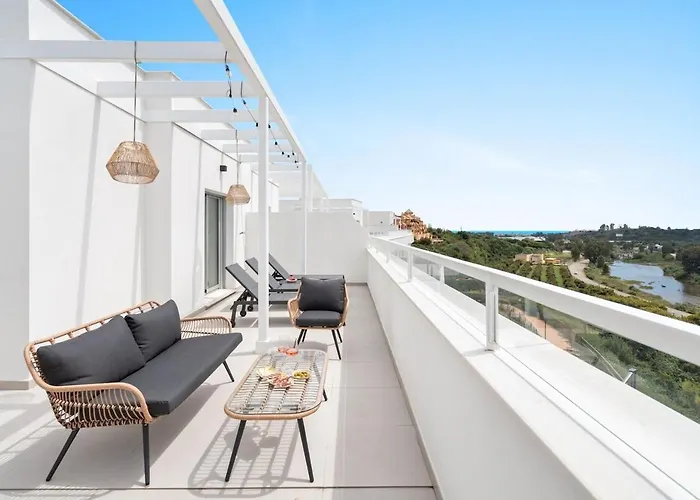 Apartment Amazing 3 Bedroom Penthouse Great Views Rdr482 Estepona